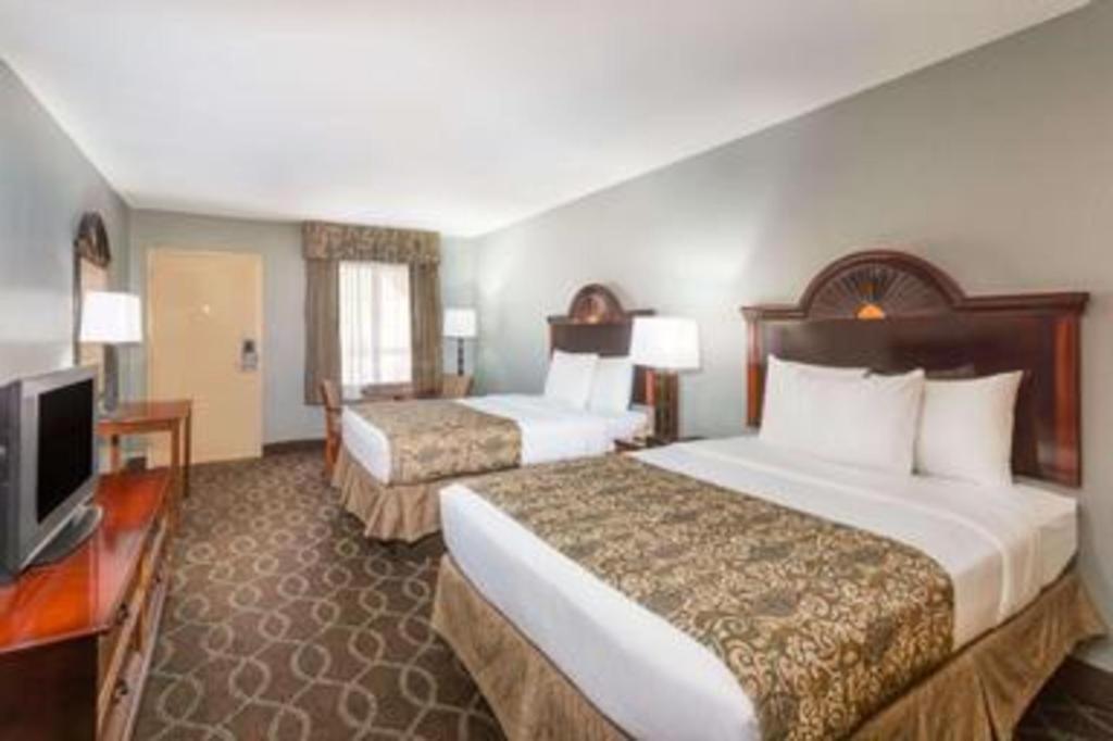 Hotel Baymont By Wyndham Mobile/tillmans Corner Tillmans Corner